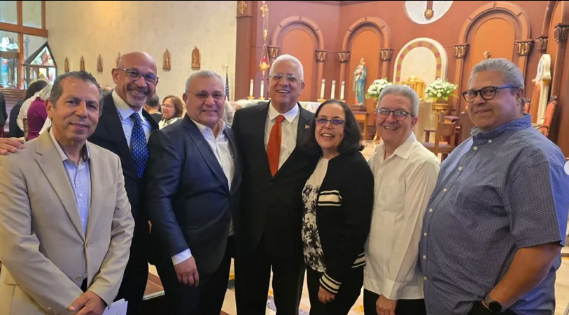 Moca hace historia: Monseñor Manuel de Jesús Rodríguez asume como Obispo de Palm Beach