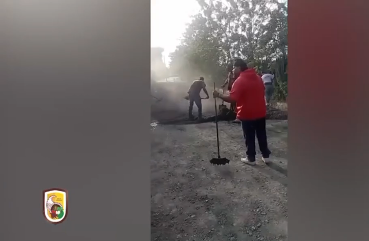 Alcaldía de Moca y MOPC intensifican operativo de bacheo en diversos sectores del municipio